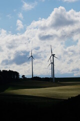 Wall Mural - FU 2020-07-05 Kakus 662 Auf dem Weg stehen Windräder