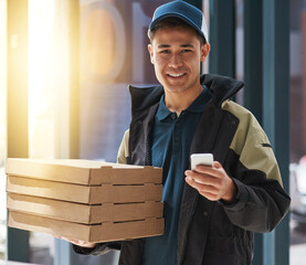 Poster - Service so fast, its still piping hot. Portrait of a young man making a pizza delivery in an office.
