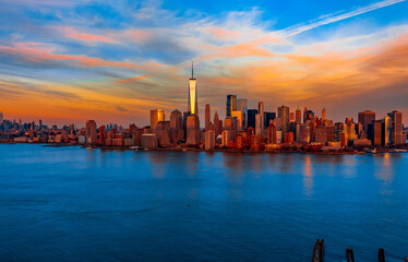 Wall Mural - sunset over manhattan