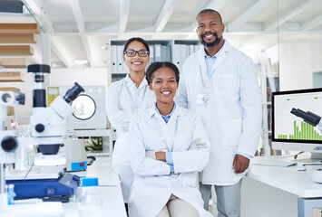Poster - Curiosity is one of the greatest strengths we possess. Portrait of a group of scientists working in a lab.