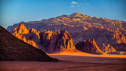 Wall Mural - Extraordinary mountain desert landscape, Wadi Rum Protected Area, Jordan.