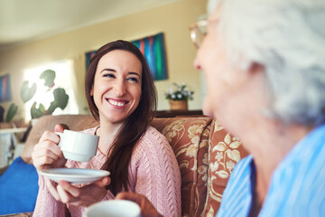 Aufkleber - Having tea with Granny is the best. Cropped shot of a senior woman and her granddaughter drinking a cup of tea at home.