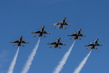 Air Force Thunderbirds To Soar Over Colorado