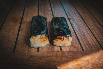 Canvas Print - Closeup of a Musubi in Waimea Falls, Oahu Hawaii