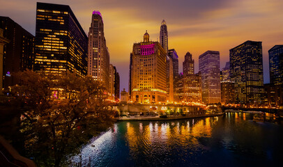 Wall Mural - Chicago downtown and Chicago River at night, USA