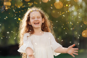 Wall Mural - Beautiful curly girl laughing show white teeth