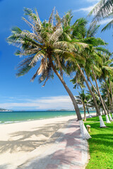 Canvas Print - Awesome view of central beach of Nha Trang, Vietnam