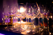 © santosha57 - Weingläser auf einer Party