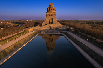 Wall Mural - Völkerschlachtdenkmal Leipzig mit drohne