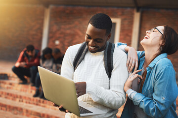 Aufkleber - College - lots of learning and lots of fun. Shot of a young man and woman using a laptop together on campus.