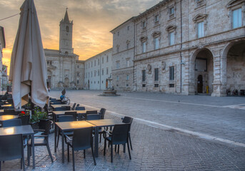 Wall Mural - Sunrise view of cathedral in the Italian town Ascoli Piceno