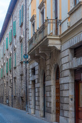 Poster - Narrow street in the old town of Ascoli Piceno in Italy