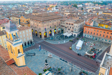 Wall Mural - Sunrise over Piazza Giuseppe Garibaldi in the center of Italian town Parma