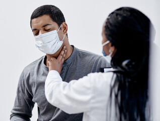 Aufkleber - Heart rate is important because the hearts function is so important. Shot of a doctor checking a patients pulse.