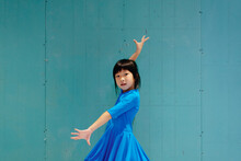 Asian Kid Dancing