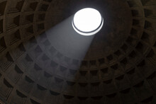 Pantheon Daylight 