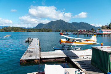 Wall Mural - Tofino harbour in Vancouver Island, Canada