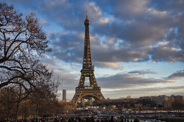 Fototapete - Beautiful Views of Paris: From the Eiffel Tower to the Seine River and Champs-Elysees