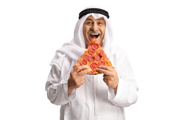 Poster - Arab man in ethnic clothes eating pepperoni pizza and looking at camera