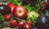 Fototapeta Kuchnia - Owoce i warzywa, składniki, zdrowe odżywianie.