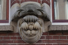 Amsterdam Spuistraat Street Building Exterior Sculpted Detail Depicting A Monkey With Bananas, Netherlands