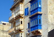 La Valette, capitale de la République de Malte, ses balcons colorés typiques du centre historique