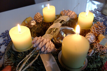 4. Advent