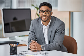 Aufkleber - Im so happy to be leading a successful career. Portrait of a young businessman working in an office.