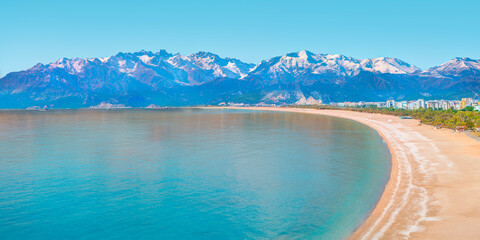 Wall Mural - Konyaalti beach - Scenic view of famous Konyaalti Beach on a summer day - Antalya, Turkey