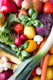 kolorowe warzywa i owoce - zdrowa dieta i racjonalne odżywianie