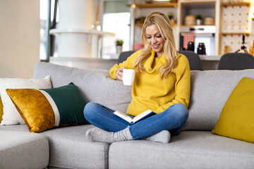 Canvas Print - Woman reading book at home