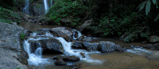 Aufkleber - Panoramic beautiful deep forest waterfall in Chiang Mai at Thailand.
