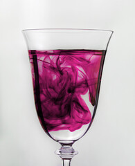 Cristal Glass with pink drink