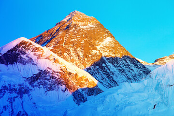 Sticker - Mount everest extremely colored evening view