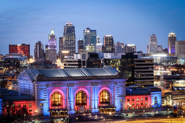 Wall Mural - beautiful shot of union station and sky scrappers against dusk sky in kansas city, missouri, usa