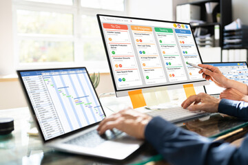Poster - Scrum Project Manager Scheduling