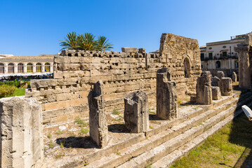 Wall Mural - View of the Temple of Apollo, an ancient Greek monument in the center of the island of Ortigia, Syracuse.