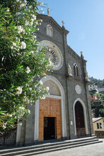 Beautiful Old Church Chiesa Di San Lorenzo In Manarola Cinque Terre, Italy