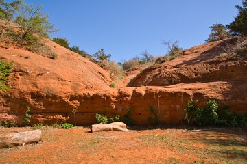 Little Valley at Red Rock Canyon State Park (SP) in the State of Oklahoma, USA