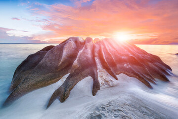 Wall Mural - Anse Source d'Argent beach in Seychelles