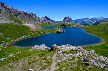 Wall Mural - lac de roburent