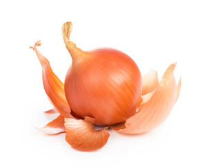 Poster - yellow onion isolated on white background close up