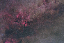 はくちょう座のサドル周辺の散光星雲群