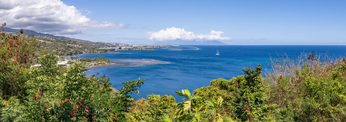 Wall Mural - tahiti island seen from tahara viewpoint