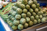 Fototapeta Kuchnia - Fresh green artichokes vegetables on farmers market in Spain