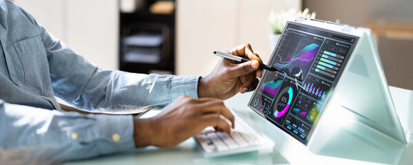 Poster - Data Analyst Using Data Analytics KPI