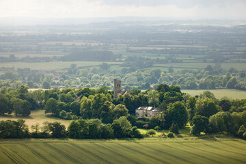 Canvas Print - Ellesborough village with church in English countryside, UK