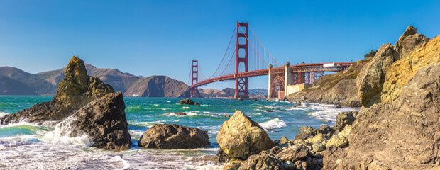 Wall Mural - Golden Gate Bridge in San Francisco