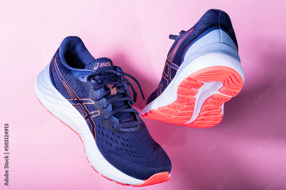 Amplifoam shoes shop