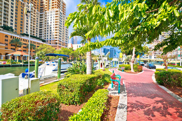 Wall Mural - Fort Lauderdale riverwalk tourist coastline view, south Florida